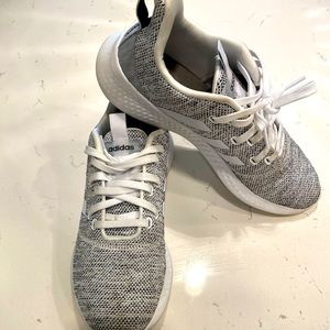 Adidas CloudFoam Super Athletic Women’s Shoe White/Grey Size 9.5